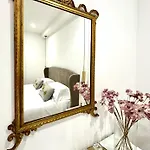 بيت ضيافة Feel Boutique أوريستانو